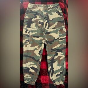 Forever 21 Trendy Y2K Camo Cargo Joggers
